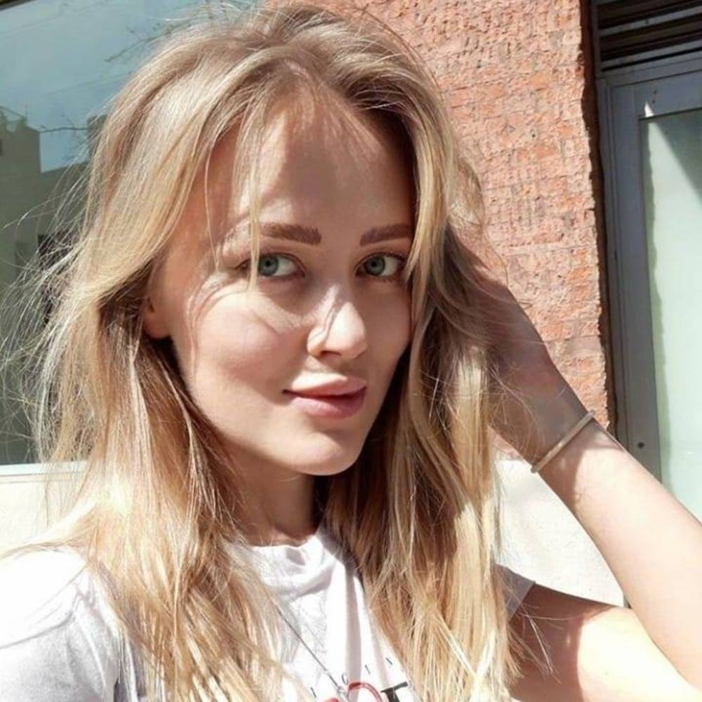 Meet your Posher, Paulina